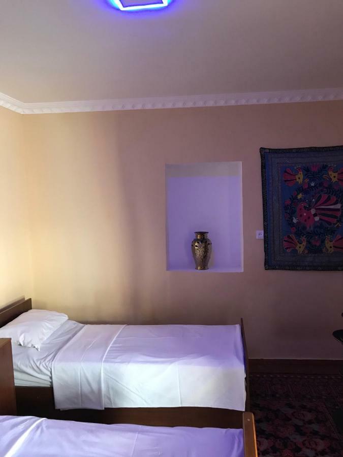 Guest House Firuza Samarkand Bagian luar foto