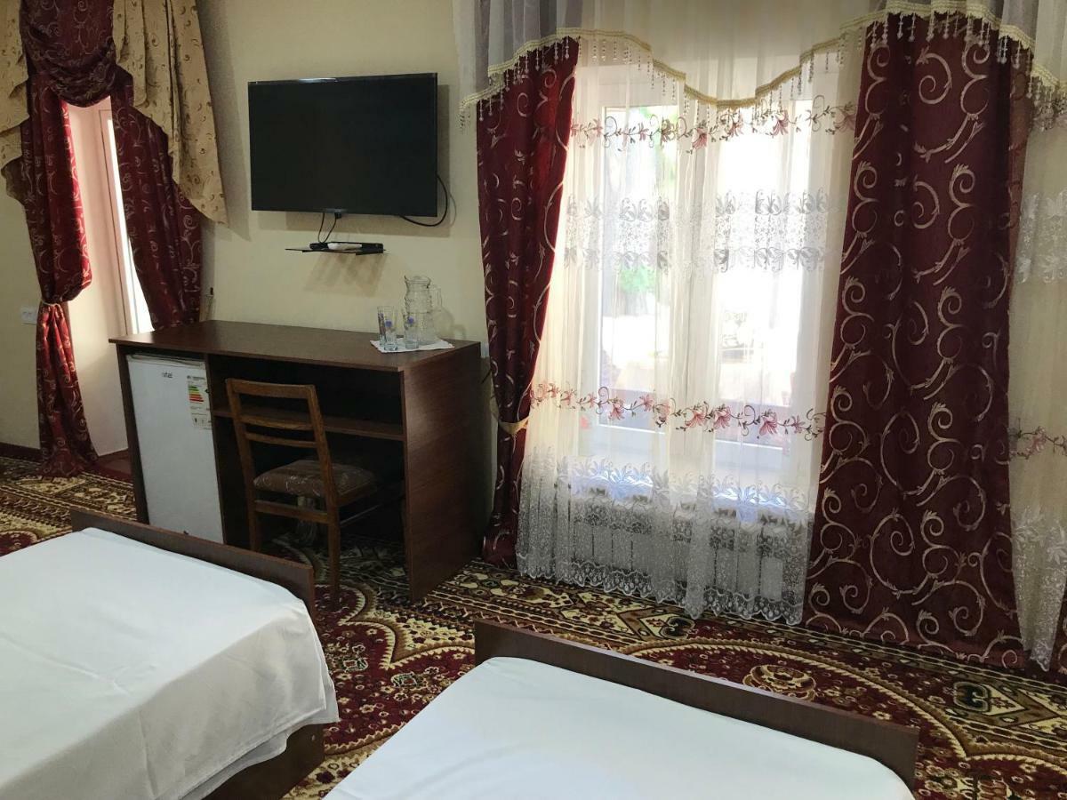 Guest House Firuza Samarkand Bagian luar foto